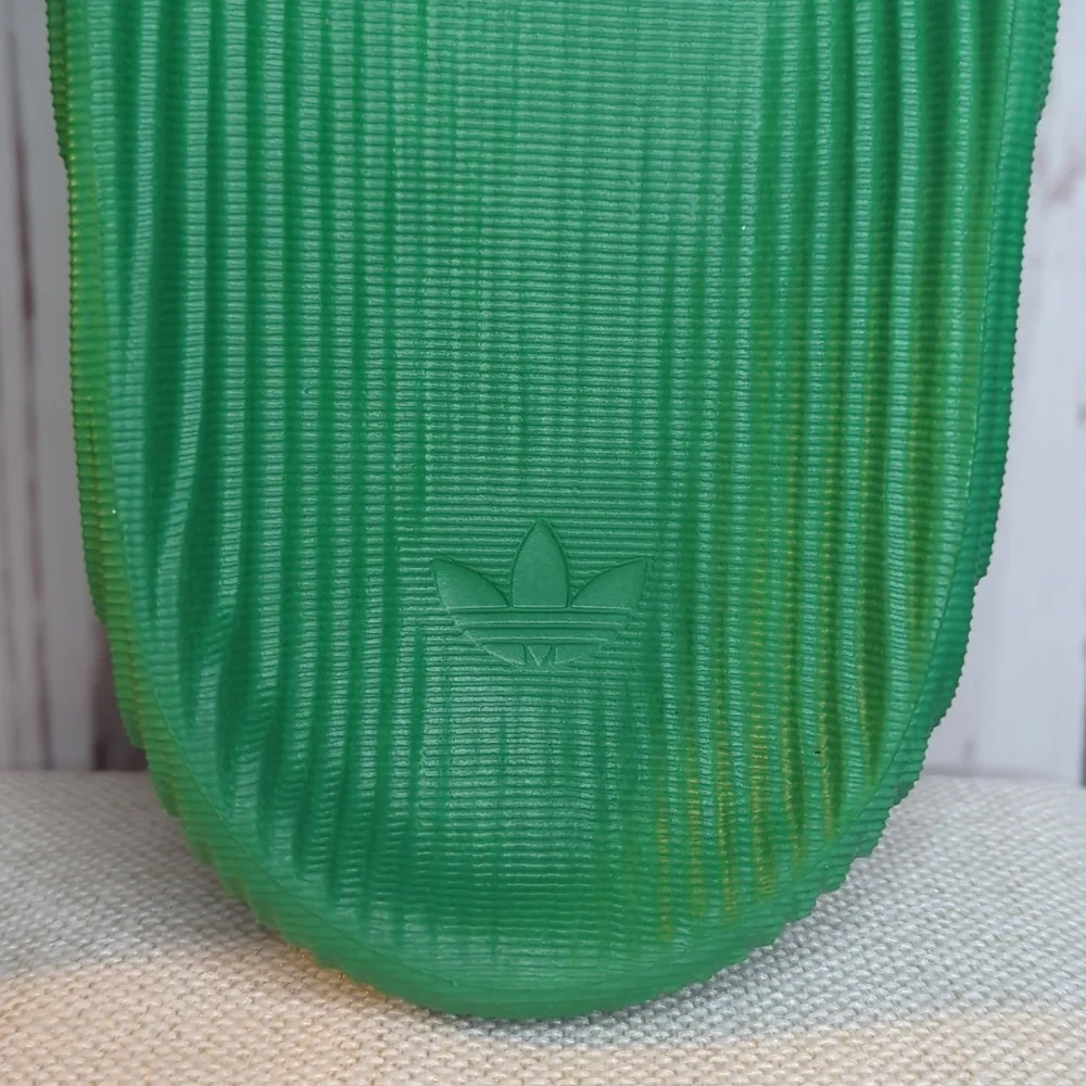 adidas originals adilette
